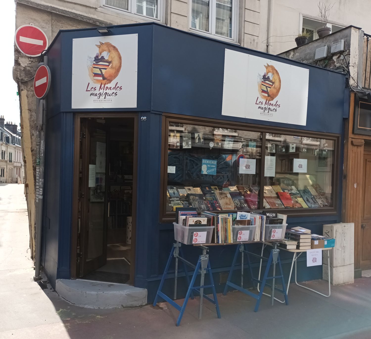 Une librairie spécialisée en restauration et vente de livres d'occasion
